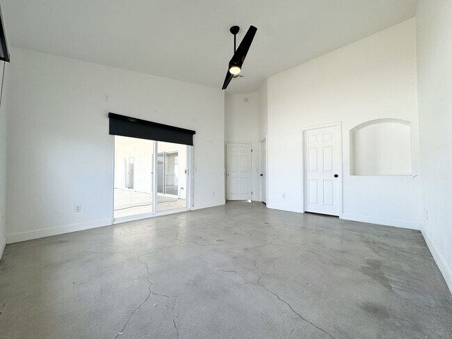 Building Photo - COMING SOON!!! 4 Bedroom / 2 Bath House with Solar in Desert Hot Springs!