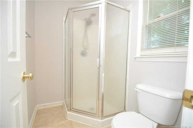 Building Photo - 2128 Leadenhall Way