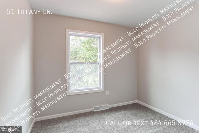 Building Photo - 51 Tiffany Ln