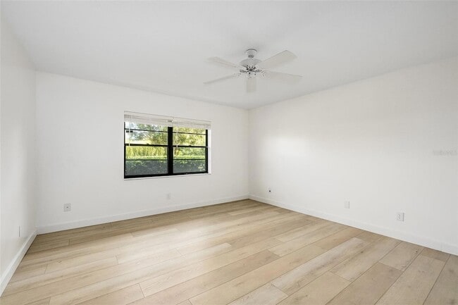 Building Photo - 5 Cache Cay Dr