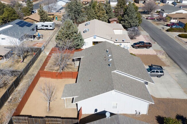 Building Photo - 6220 N Buckboard Dr