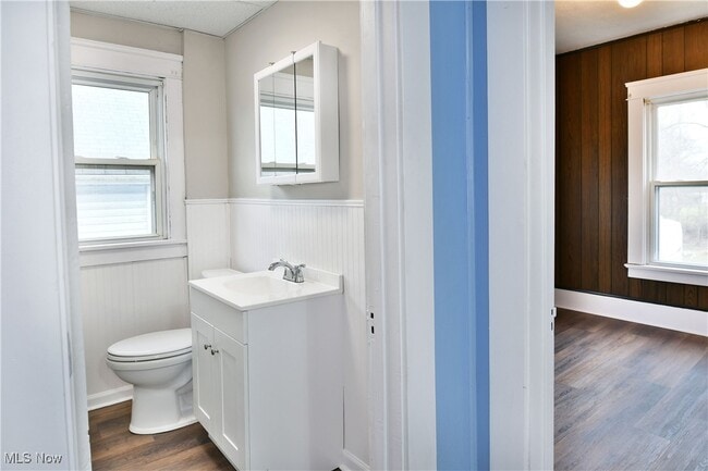 Building Photo - 2785 Deforest Rd SE