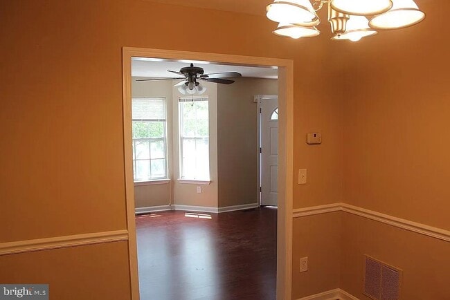 Building Photo - 120 Langdon Farm Cir