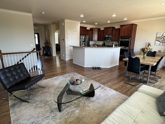 Building Photo - 10932 Checo Wy