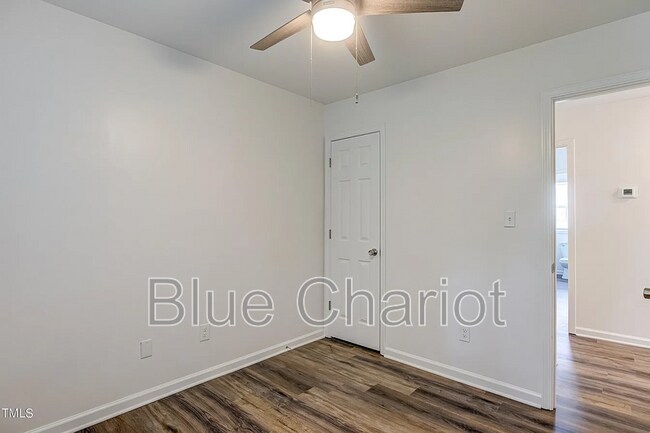 Building Photo - 1104 E Geer St