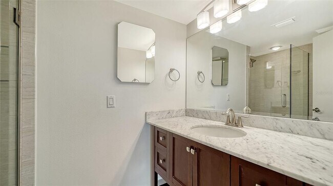 Building Photo - 301 S Gulfstream Ave