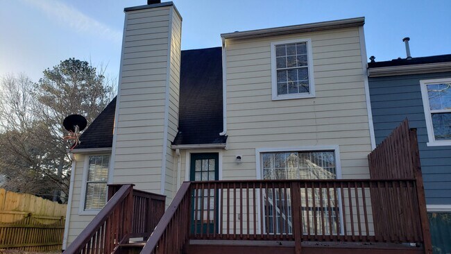 Building Photo - 1405 Shiloh Way
