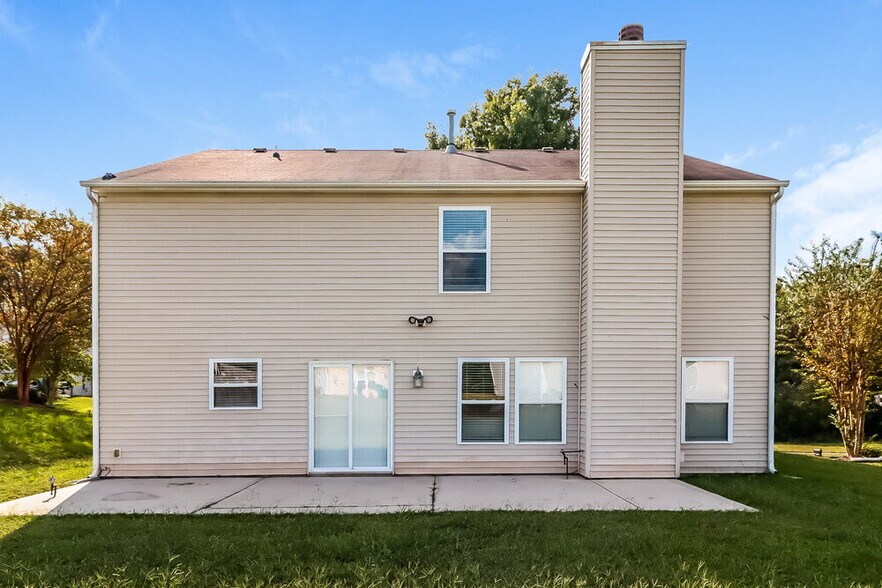 Building Photo - 6626 Fawn View Dr