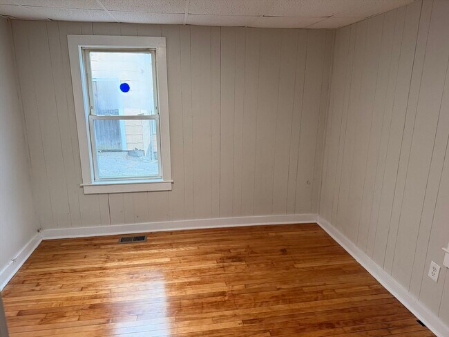 Building Photo - 30 Rockland St