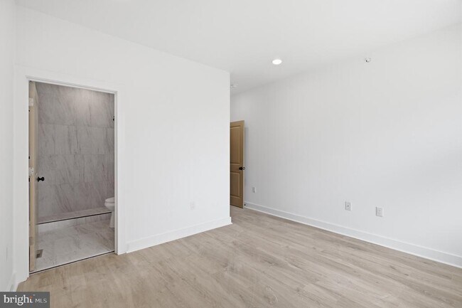 Building Photo - 3974 Reno St