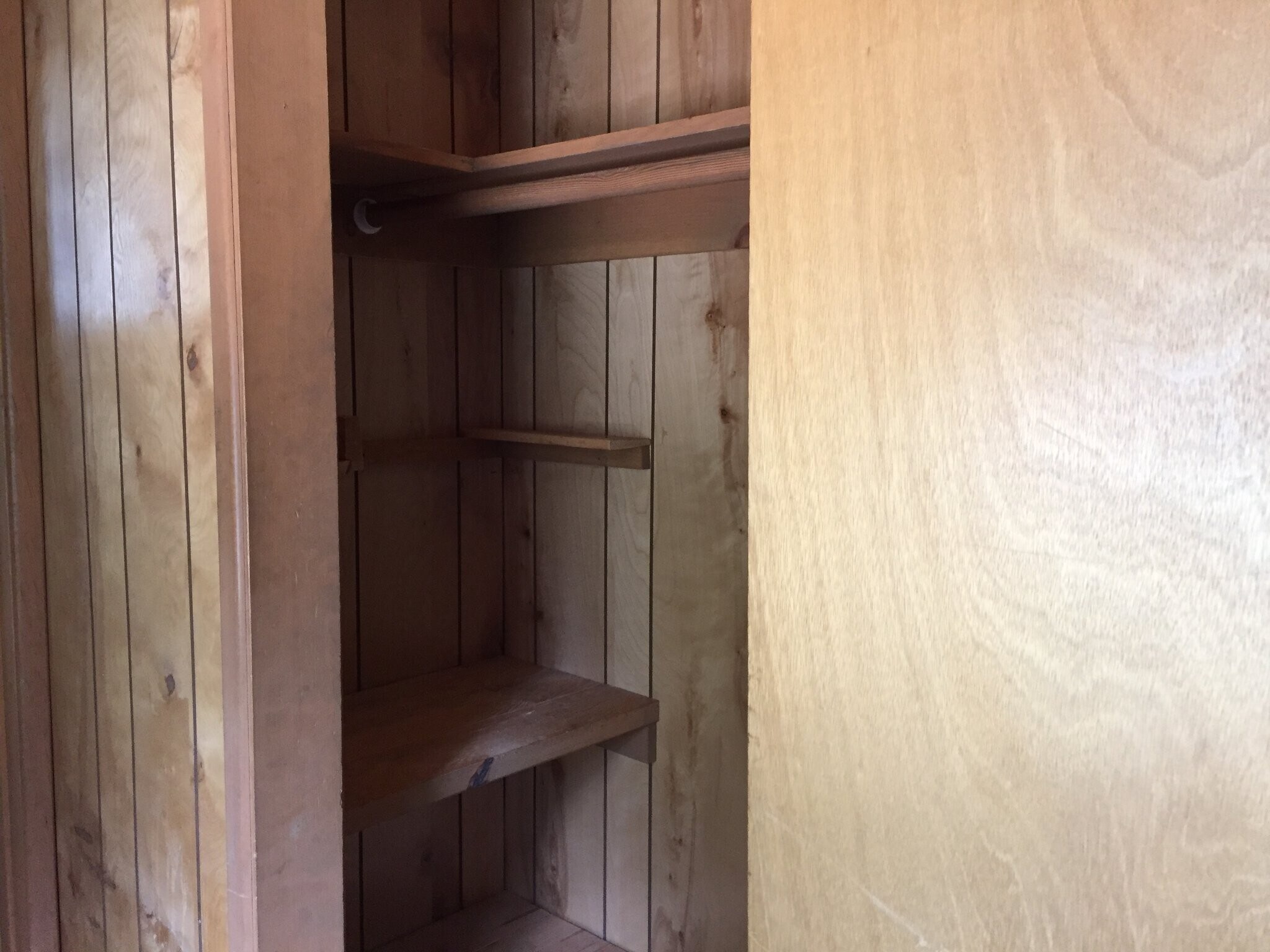 Building Photo - 2037 Fox Ln