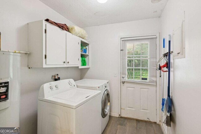 Building Photo - 125 St Andrews Ct