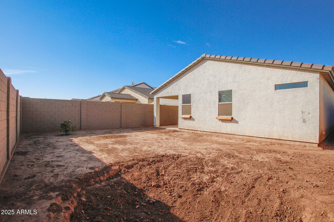 Building Photo - 5731 W Encinas Ln