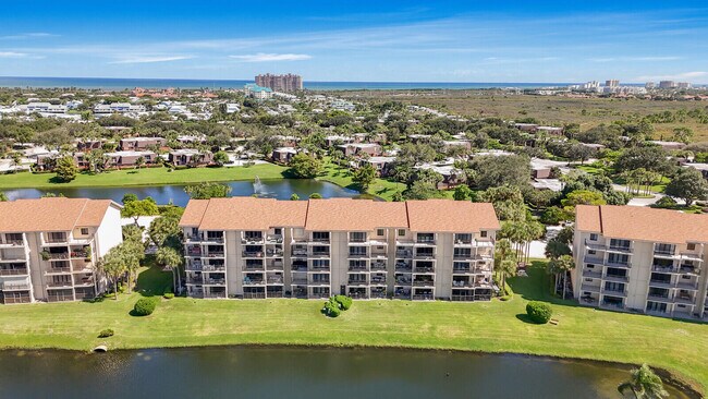 Building Photo - 801 Seafarer Cir