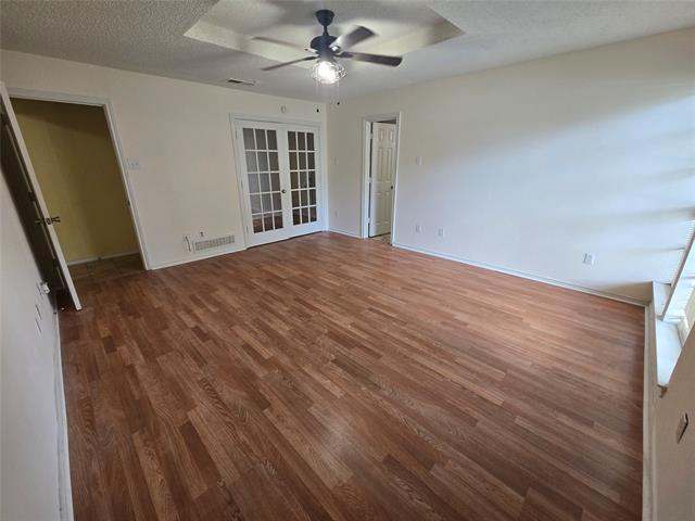 Building Photo - 925 Shell Ln