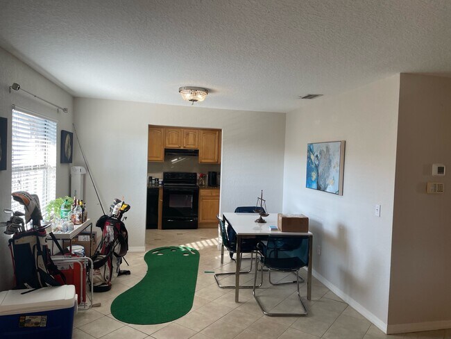 Building Photo - 6150 Gulfport Blvd S