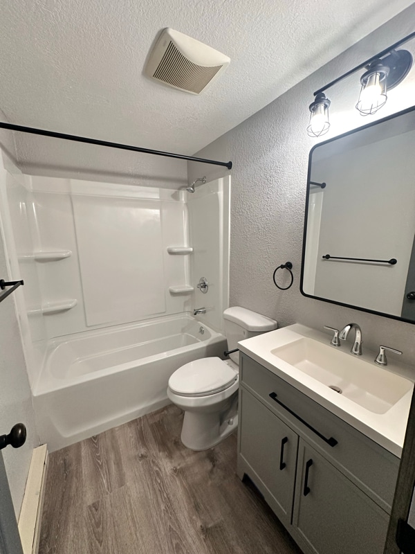 Building Photo - 703 Colorado St