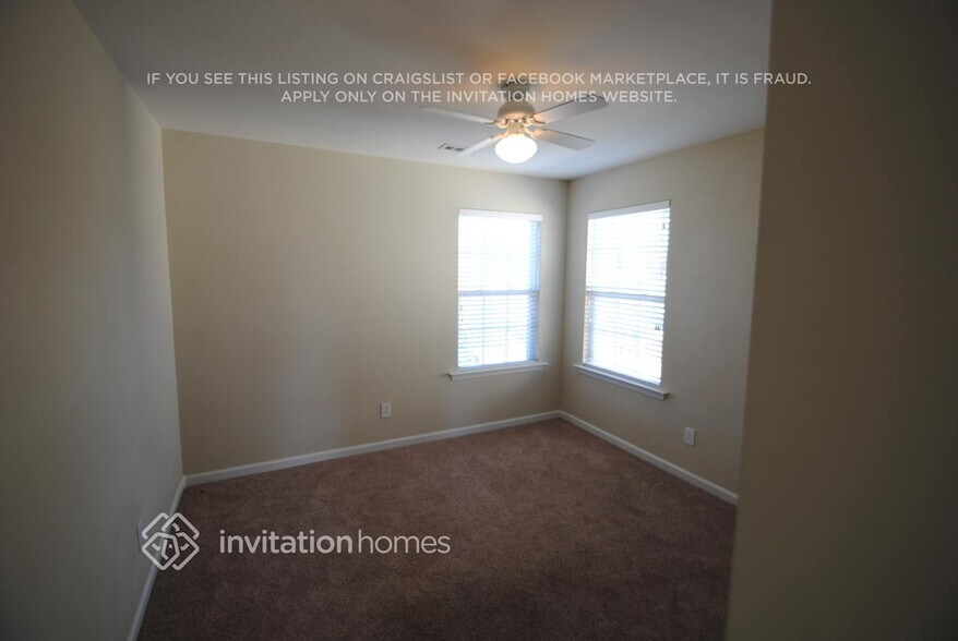 Building Photo - 13301 Eastfield Village Ln