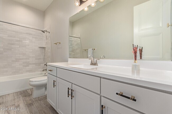 Building Photo - 267 W Amherst St