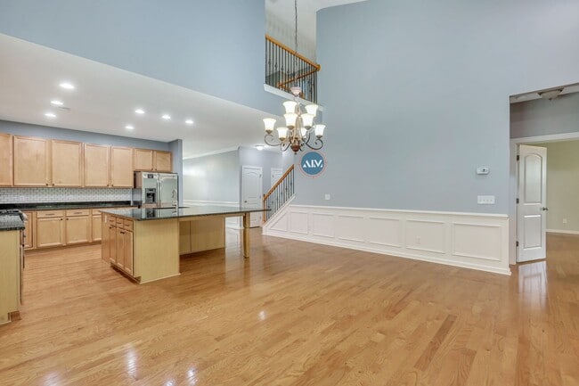 Building Photo - Beautiful Home In The Heart of Bluffton - ...