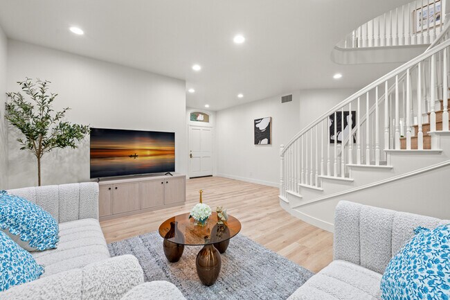 Building Photo - Gated Newport Coast 5BR w/ Pool Access