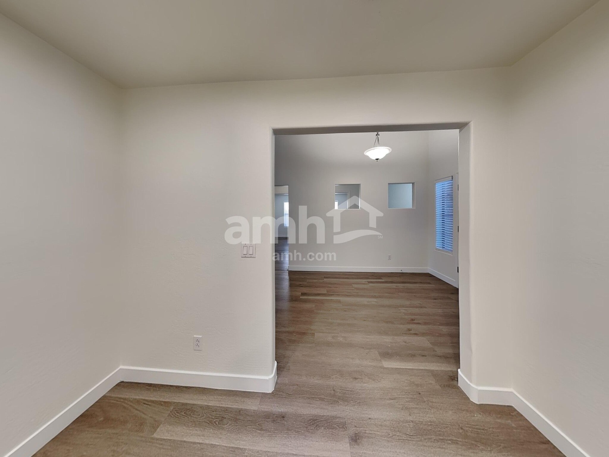 Building Photo - 12730 W Catalina Dr