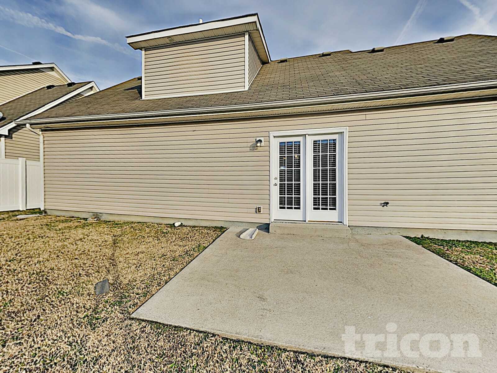 Building Photo - 232 Mary Joe Martin Dr