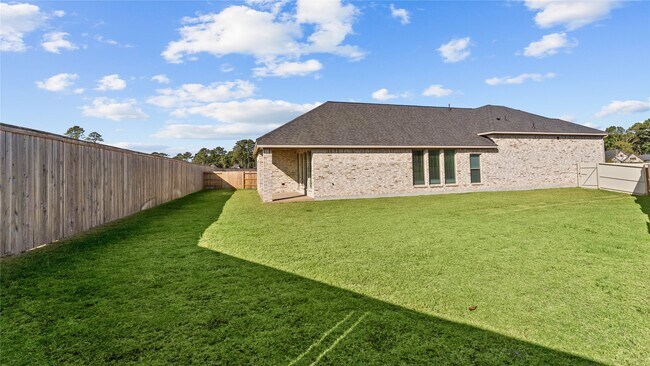 Building Photo - 14703 Band Tailed Pigeon Ct