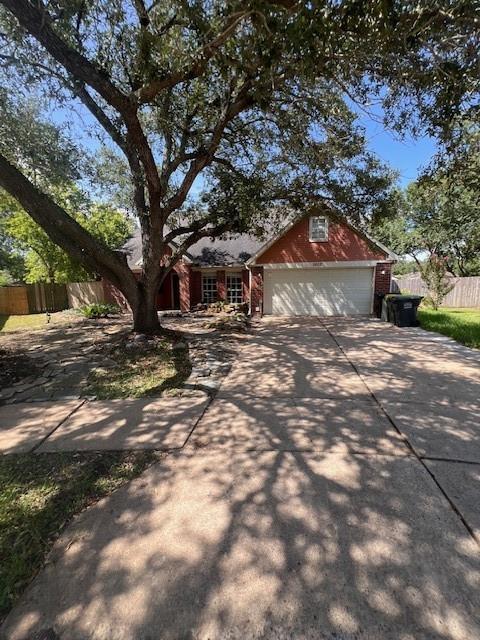 Building Photo - 2602 Cloverfield Ct