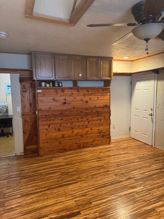 Building Photo - 29866 Carol Ave