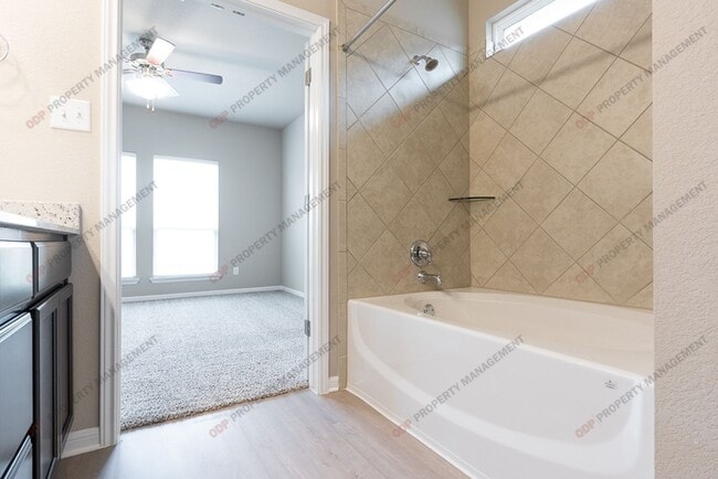 Building Photo - 7213 Lee Hall Loop