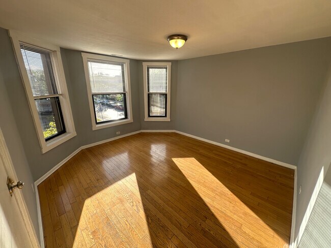 Building Photo - 1500 N Rockwell St
