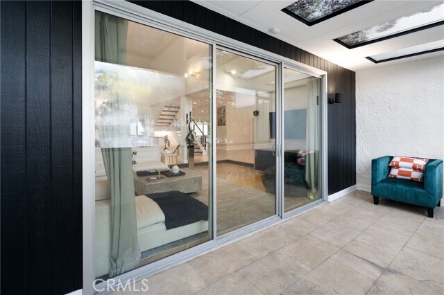 Building Photo - 1447 Kings Rd