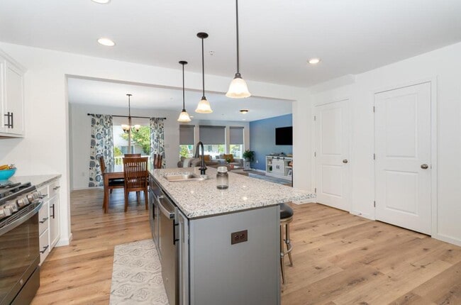 Building Photo - 4110 Orrs Town Ct