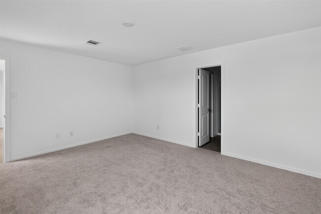 Building Photo - 3008 Calhoun Fls Dr