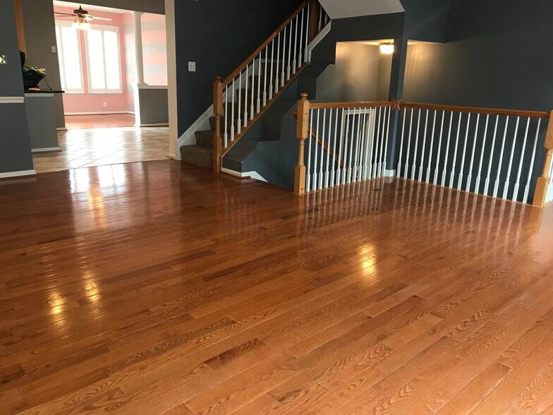 Building Photo - 205 Tilden Way