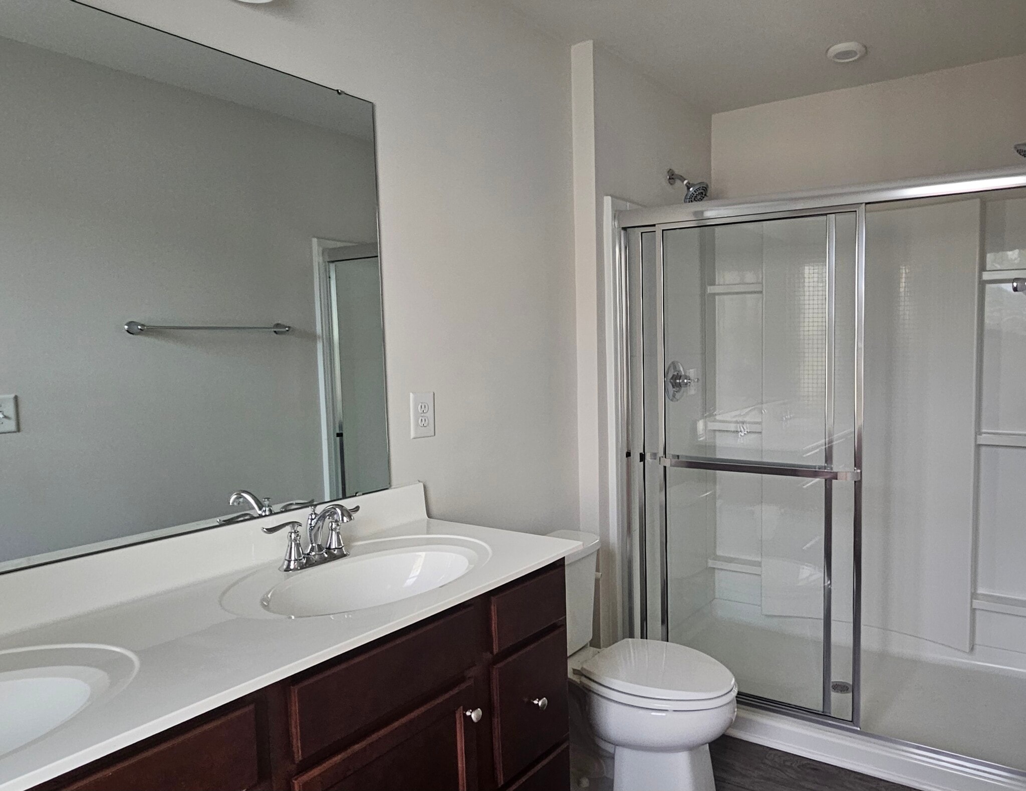 Primary bath - 107 Brier Summit Pl