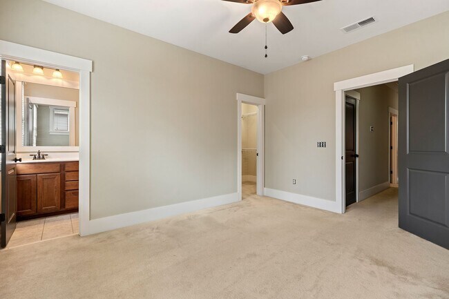 Building Photo - 3 Bedroom Briar Chapel Home - Available Now!