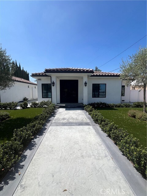 Primary Photo - 7274 Century Blvd