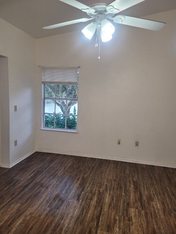 Building Photo - 1603 Columbia Arms Cir