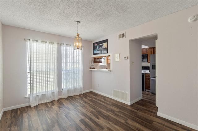 Building Photo - 3635 Garden Brook Dr