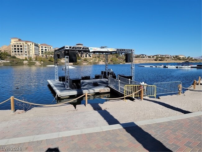 Building Photo - 96 Ibiza Lk Dr