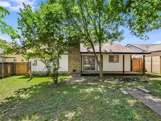 Building Photo - 11622 Fast Horse Dr