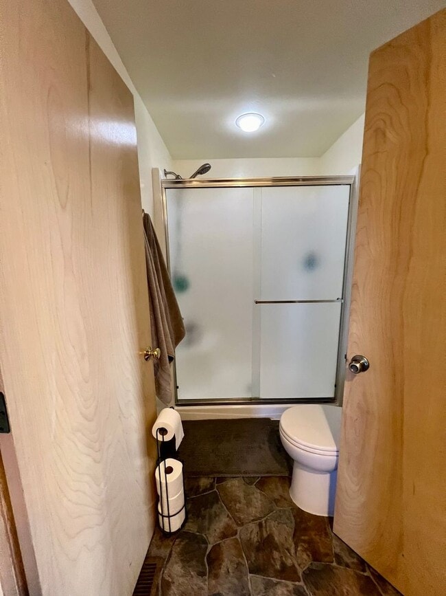 Building Photo - 3 Bd., 2 Ba., in Birch Bay Sea Links Gated Community