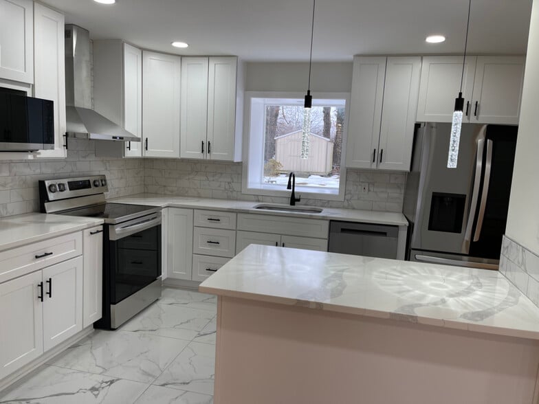 Building Photo - 6204 Greeley Blvd