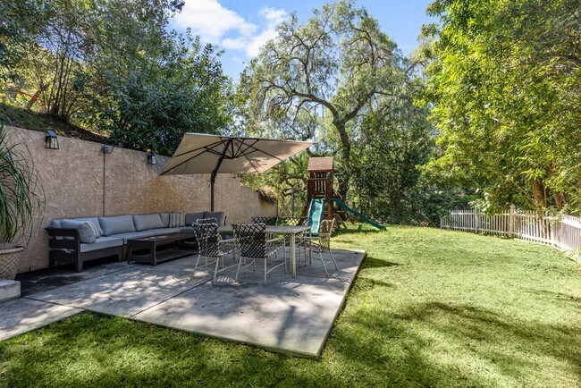 Building Photo - 4006 Milaca Pl