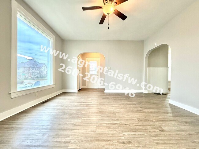 Building Photo - 615 S Jefferson St