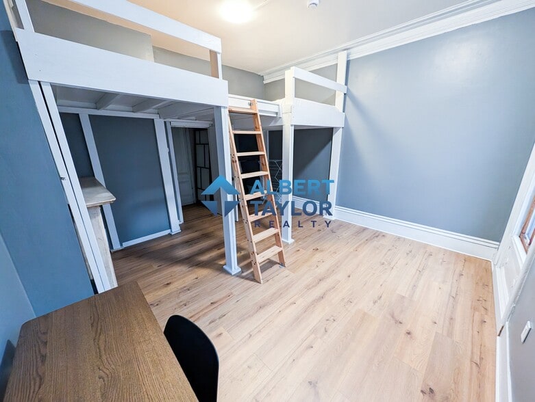 Building Photo - 241 Northampton St