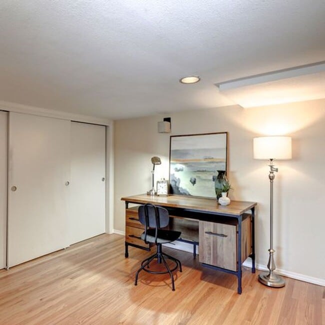 Building Photo - Beautiful 4 Bed, 3.5 Bath Rental home in G...