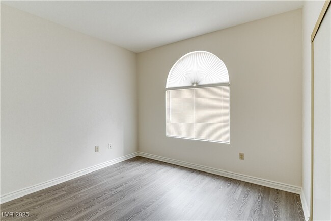 Building Photo - 2251 Wigwam Pkwy